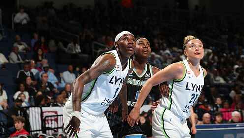  WNBA_WNBA常规赛：明尼苏达山猫79-58芝加哥天空_【集锦】明尼苏达山猫79-58芝加哥天空科菲6记三分砍下20+8_高清1080P在线观看平台