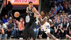 ??馬刺7人上雙大勝灰熊 文班亞馬19+15+3斷7帽 卡斯爾15+9