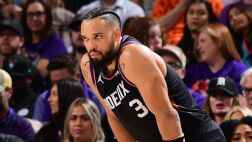 拼到6犯！狄龍10中6拿到20分7板4斷 罰球6中6