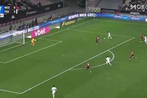 進(jìn)球運(yùn)躲不開！貝拉爾多橫傳，埃梅里被動(dòng)將球撞入球門