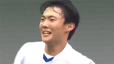 山东U18vs四川U18 [CCTV全场集锦] 三大球男足半决赛-贾伟伟连过数人破门 山东3-0完胜四川