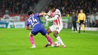 德甲-格里福破门曼赞比建功 弗赖堡4-0大胜十人美因茨