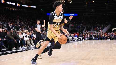 8中7得全隊最高！萊利vs老鷹得到18分集錦