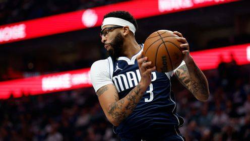 強勢反彈！濃眉21中10砍下全隊最高24分14板3斷2帽 下半場20分