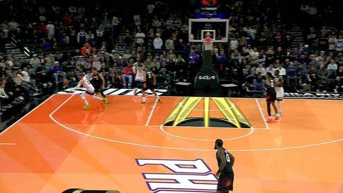 太阳最后1分钟落后8分 打出9-0超级大逆转