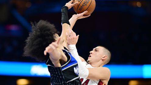 外線就是投不進(jìn)！希羅17中7拿到20分7板3助 三分6中0