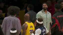  濃眉重返湖人主場觀戰 與詹姆斯有說有笑