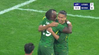国何在后场提倡还击，，，，，，，，林良铭近距离射门被扑，，，，，，，，张玉宁随后补射破门！