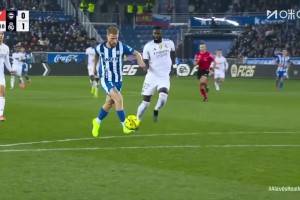 巴西连线！维尼修斯外脚背横传送助攻，罗德里戈连场破门