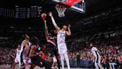 ??馬刺19分逆轉3-1開拓者 文班復出27+11+4斷+7帽 福克斯28+6+7