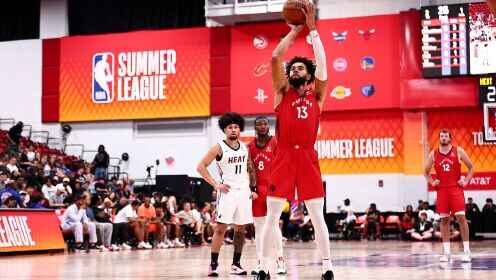  夏联-猛龙5人上双击败热火取3连胜 格雷夫斯23+6 杨30+12