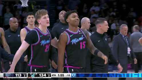  較勁完開始發(fā)泄！小皮蓬pk加德納兩人直接互推抱摔打架