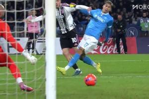  意甲-霍伊倫雙響伊爾迪茲破門 那不勒斯2-1尤文暫升榜首