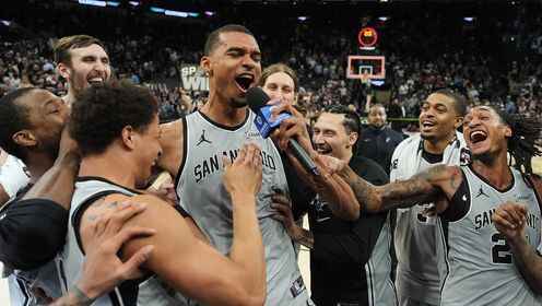 ??文班亞馬34+12&中投絕殺！馬刺險勝太陽鎖定季后賽席位！