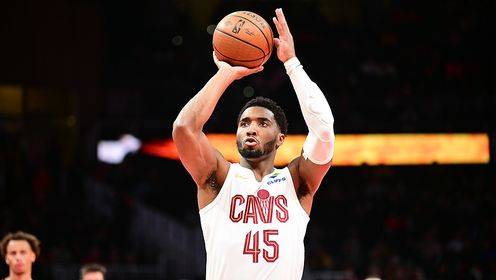 砍分高手！米切尔28投15中得42分3板3助 可惜未能救主