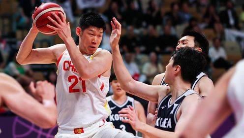打爆韩国内线！胡金秋15投11中&1罚1中砍下23分11板1断1帽