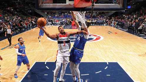 ??奇才力克魔術 麥科勒姆27+6+5 薩爾23+8 理查德森20分