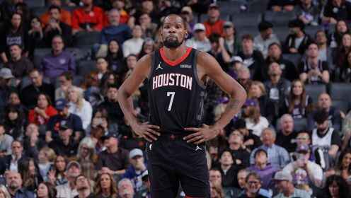 水瓶白摔了！杜蘭特18中9空砍23分 上場砸水瓶但沒撿到Buff