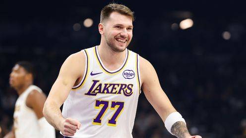 差點成&ldquo;罪人&rdquo;！東契奇25中7貢獻29分6助 但有6失誤&三分14中2