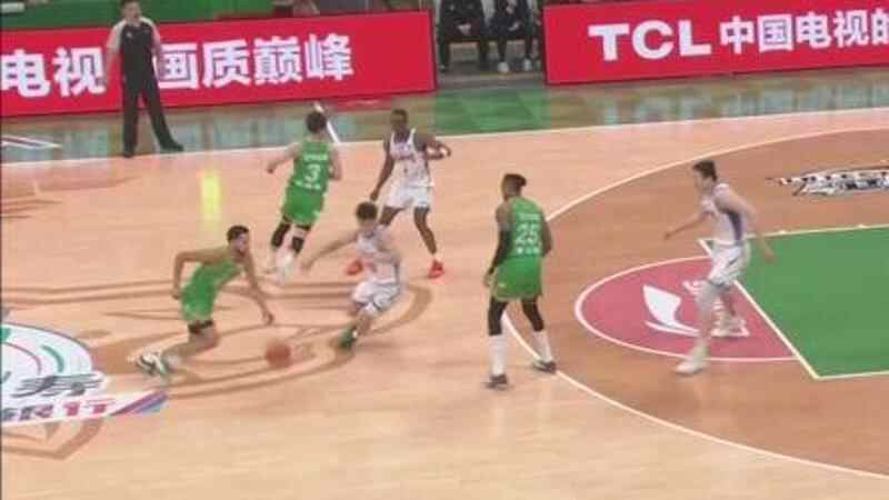 ??遼寧勝新疆 莫蘭德17+12 鄢手騏16分 趙繼偉11助 阿不都13分