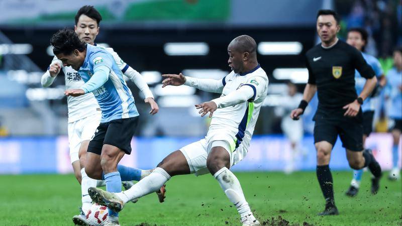   4輪不勝！英博0-0悶平三鎮(zhèn) 馬馬杜造險(xiǎn)+中楣 三鎮(zhèn)近13輪僅1勝