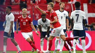  欧洲杯-凯恩破门尤尔曼德扳平英格兰1-1丹麦 英格兰末轮打平出线