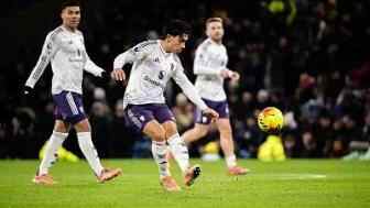  英超3連平！   英超-舍什科雙響弗萊徹無緣開門紅 曼聯客場2-2伯恩利