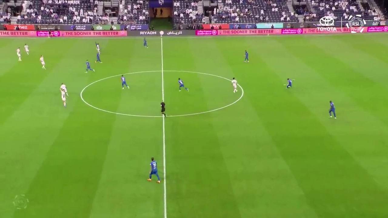  沙特聯(lián)-萊昂納多破門庫利巴利染紅 新月1-0利雅得青年人