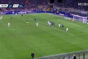 挽回顏面！卡斯特羅飛身鏟射破門，為博洛尼亞扳回一城！