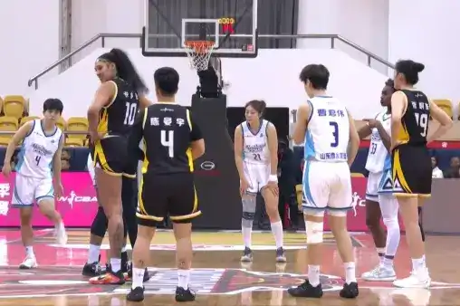 全場回放（現場解說）