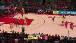 火箭大勢已去，觀眾席肉眼可見作為空空，大批球迷提前離場