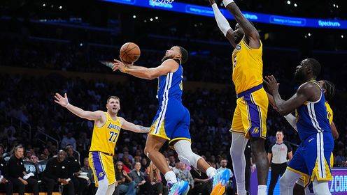 🏀东契奇空砍43+12+8 库里23分 巴特勒31+5 勇士揭幕战力克湖人