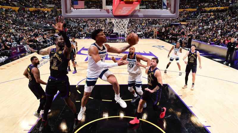 03月11日NBA常規賽 森林狼 - 湖人 全場錄像