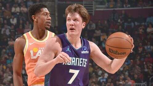 三分数100大关！新秀克努佩尔vs骑士射下20分集锦