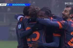 2-0！帕爾馬全線壓上，圖拉姆接長傳單刀建功