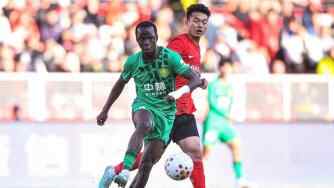 中超-兩連勝！鐵人2-1國安 國安遭三輪不勝姆本扎傳射