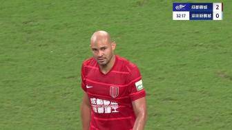 罗慕洛挑传禁区 费利佩破门越位被吹