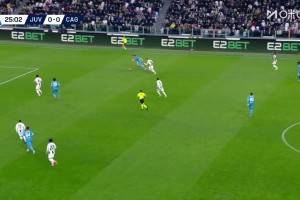 尤文0-1落伍！科斯蒂奇被抢断，，，，，，S·埃斯波西托破门