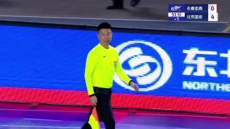 譚龍高高躍起補(bǔ)時(shí)頭球破門(mén) 可惜越位在先