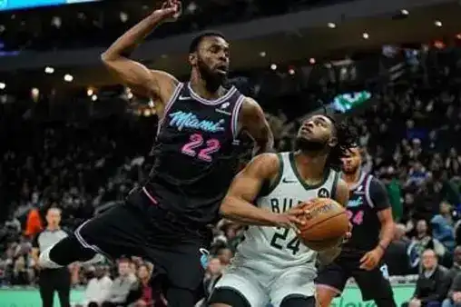 全場回放（周赫）