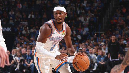 全場2罰！亞歷山大26中14得31分9板 下半場16中6但用三分殺死比賽