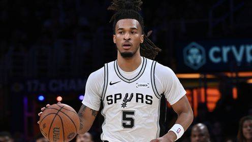 越关键越硬！卡斯尔26分半高效砍30+10+6 最后篮板+三分杀死比赛