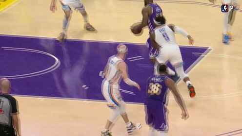 無力回天！詹姆斯36分鐘17中9空砍22分6板10助 罰球6中4