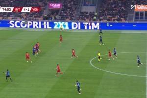 火力全開！博尼接隊(duì)友回做，一腳爆桿直掛死角