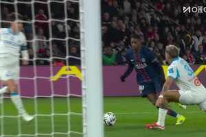  ?金球先生個人秀！登貝萊內切過人扣過防守小角度爆射破門！