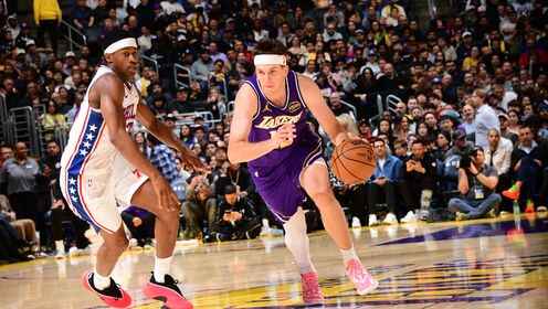 值不值5年2.41億？里夫斯25分鐘17中12轟35分 讓MVP喊聲響徹全場