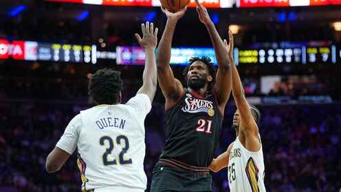 ??76人力克鵜鶘 恩比德40+11 馬克西18+8 貝34+6