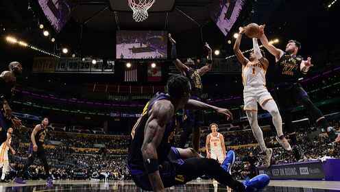 ??湖人擒老鷹止3連敗 詹姆斯31+9+10 東契奇27+12 艾頓17+18