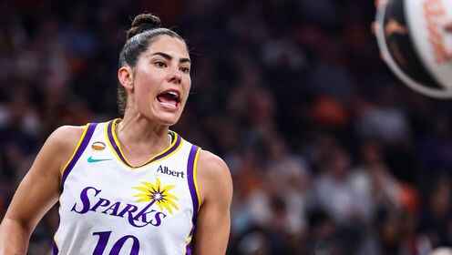  WNBA常规赛 洛杉矶火花 111 - 102 菲尼克斯水星