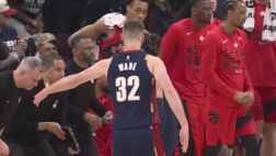 [米切尔抢断]点燃全场！米切尔抢断+反击仙人指路骚气助斯特鲁斯压哨空接